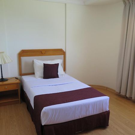 Kuala Belait Sea View Resort Hotel & Apartments מראה חיצוני תמונה