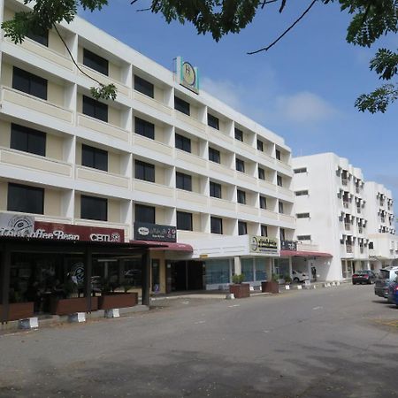 Kuala Belait Sea View Resort Hotel & Apartments מראה חיצוני תמונה