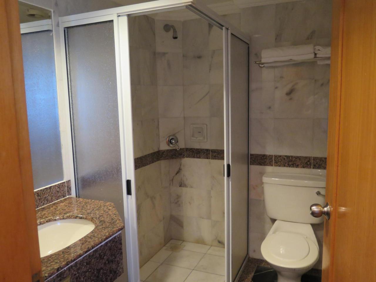 Kuala Belait Sea View Resort Hotel & Apartments מראה חיצוני תמונה