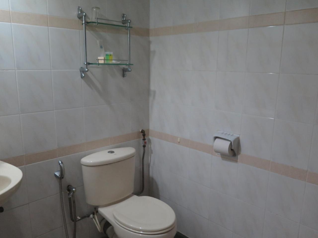 Kuala Belait Sea View Resort Hotel & Apartments מראה חיצוני תמונה