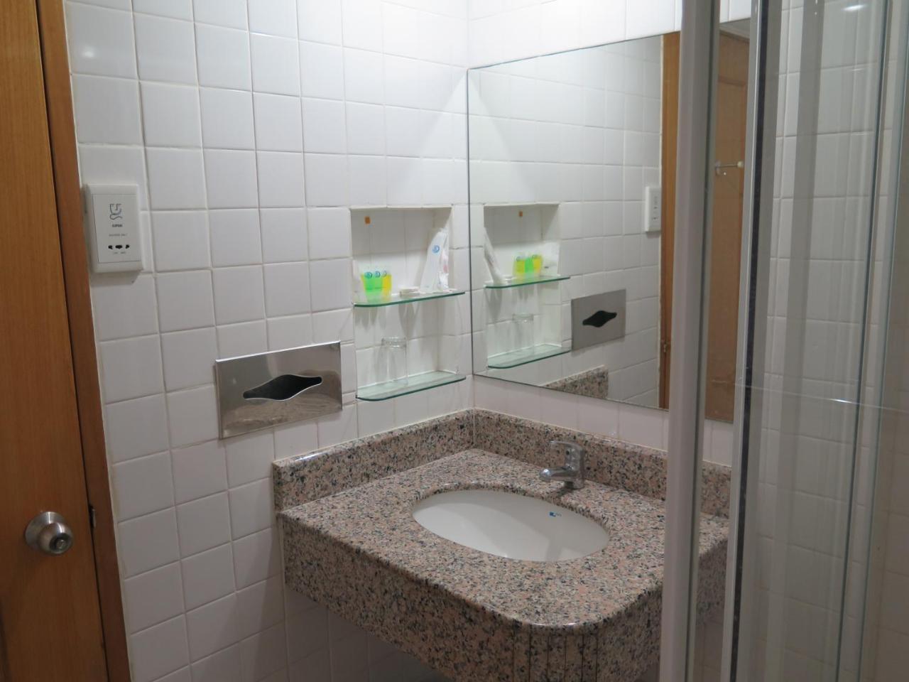 Kuala Belait Sea View Resort Hotel & Apartments מראה חיצוני תמונה